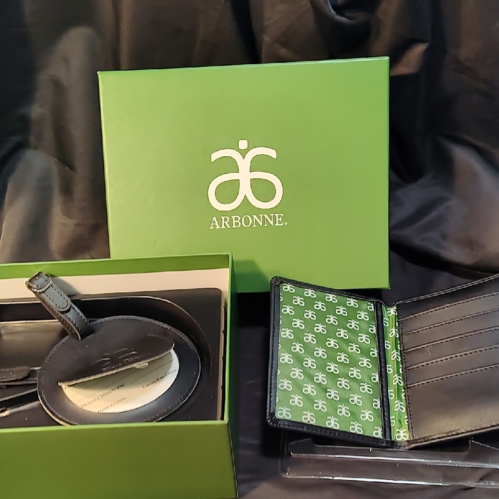 Arbonne Black Leather Wallet and Luggage Tag Set